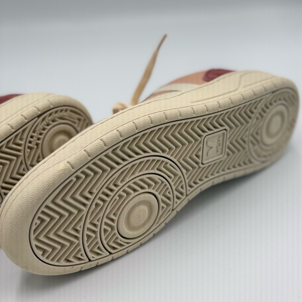Veja Women’s V-10 Sneakers in Blush, Rose, Cream & Gray - Picture 5 of 7